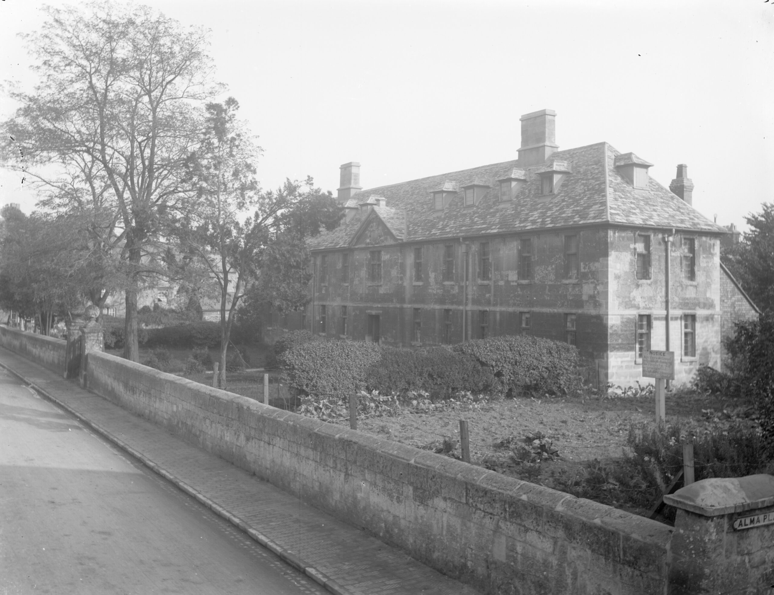 City-Of-Oxford-Charity-Historic-Photo-2 the almshouses from st clement's, of eleven bays with a hipped roof, founded in 1700 for 'ye poor and sick'. stones almshouses oxfordshire oxford oxford