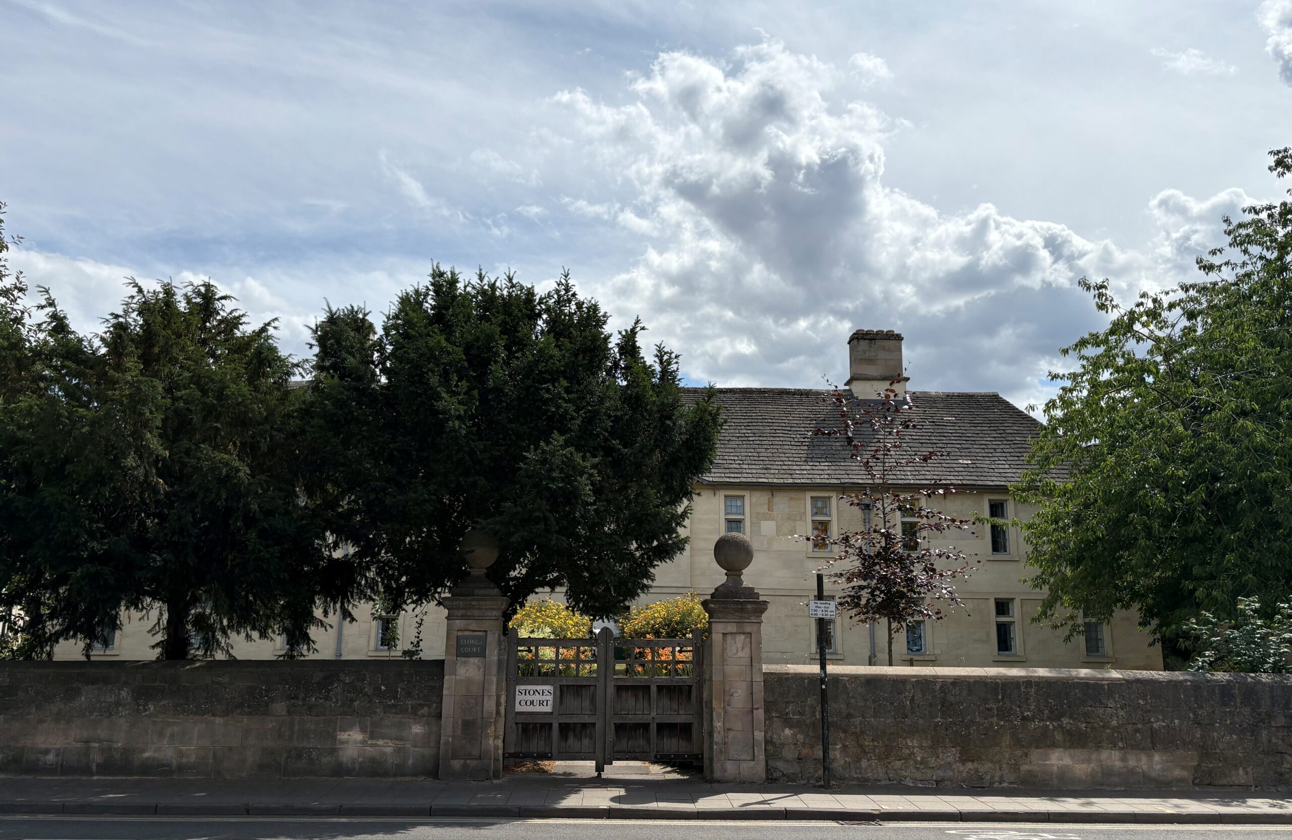 Stones Court Almshouses 4